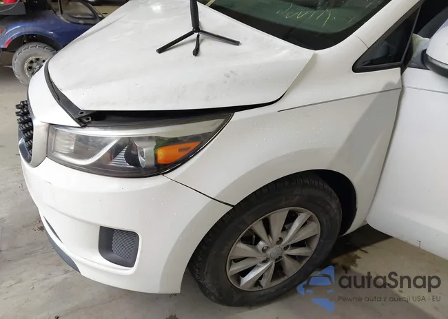 KNDMA5C17G6120479: 43762104