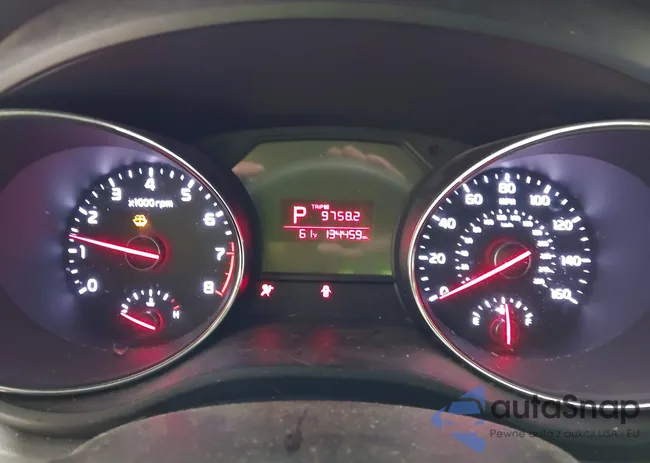 KNDMA5C17G6120479: 43762104