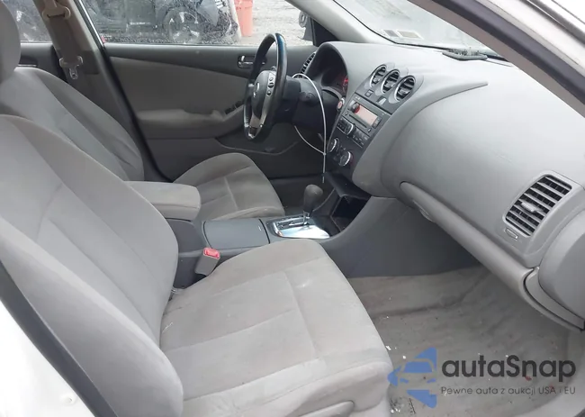 1N4AL2AP8CN579321: 43762248