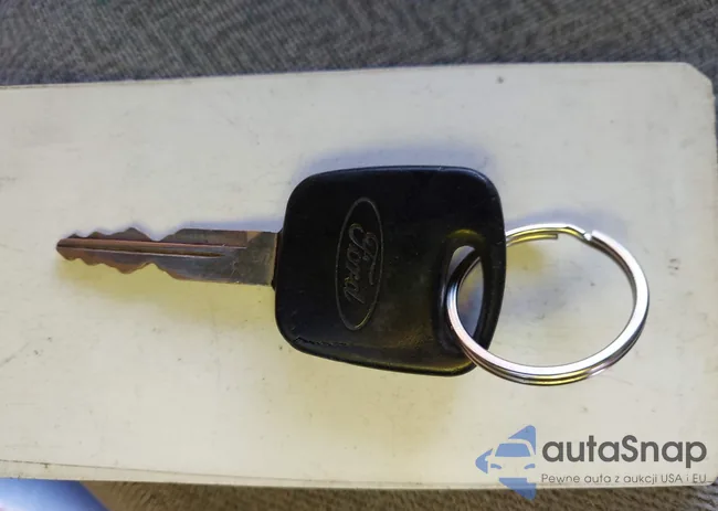 1FMYU22X3XUB60661: 43762249