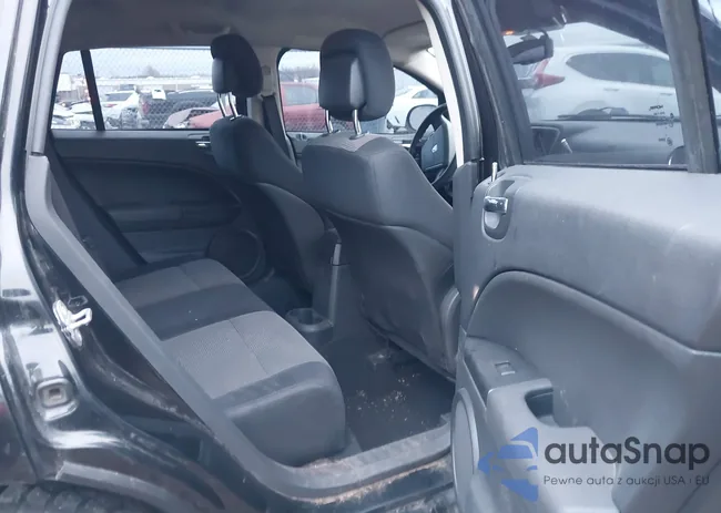 1B3CB3HAXAD546306: 43762544