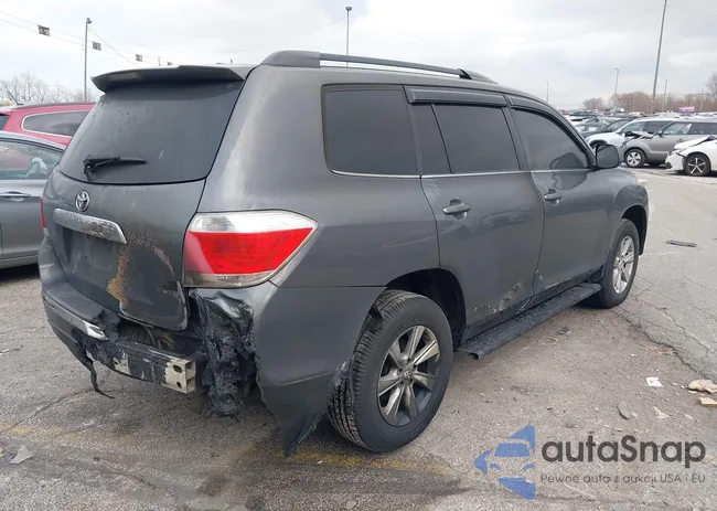 5TDBK3EH9CS132632: 43762550