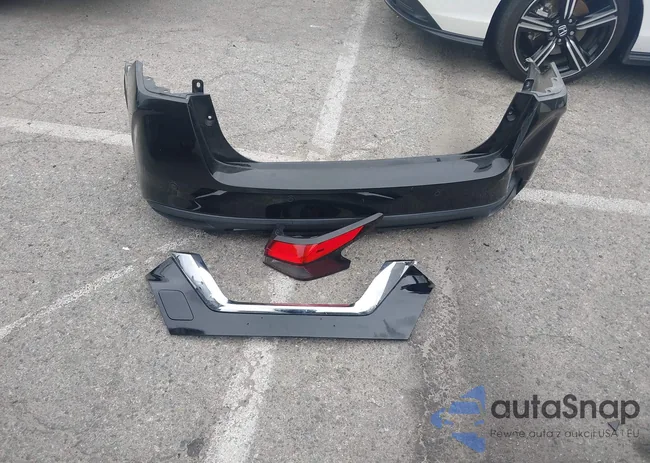 3N1CN8EV9ML885585: 43762562