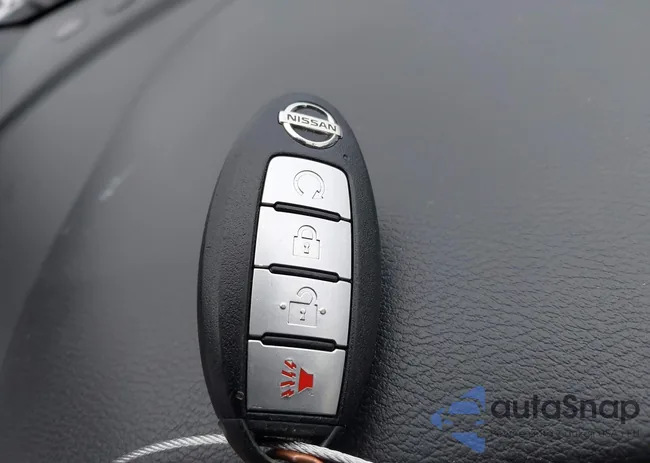 3N1CP5CU6KL487928: 43762573