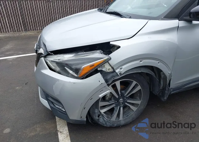 3N1CP5CU6KL487928: 43762573