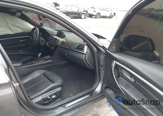 WBA8B7G37HNU37639: 43761644