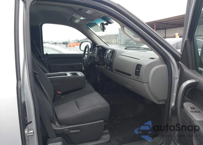 1GTR1UEA0CZ339855: 43761667