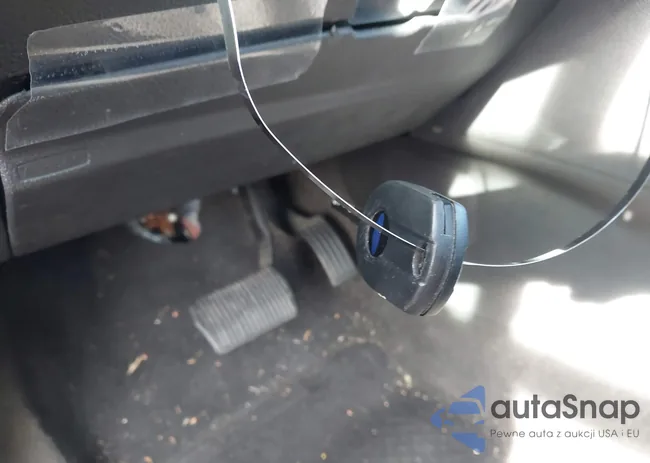 1FADP3H27HL253370: 43761693