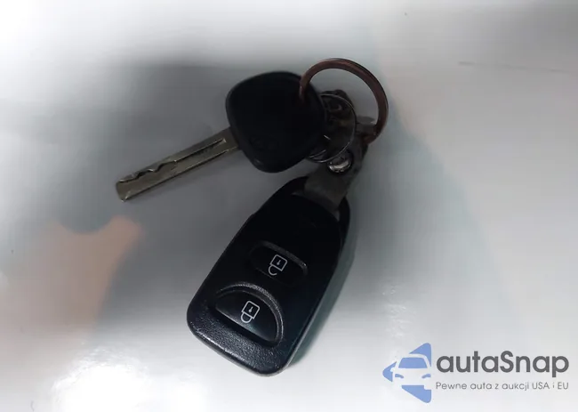 KM8JUCAG3EU848357: 43761722