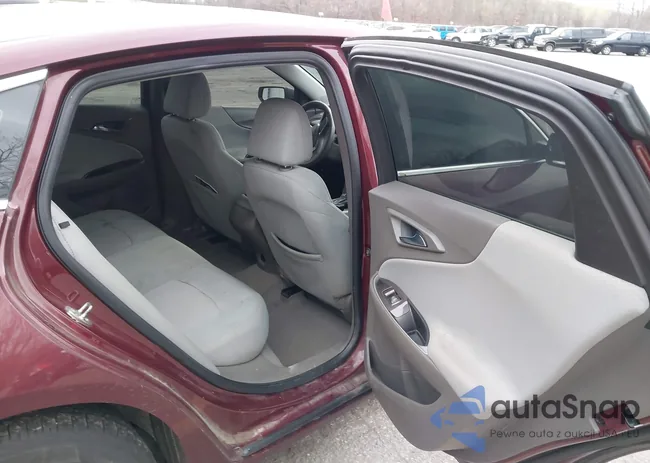 1G1ZB5ST4GF274369: 43761766