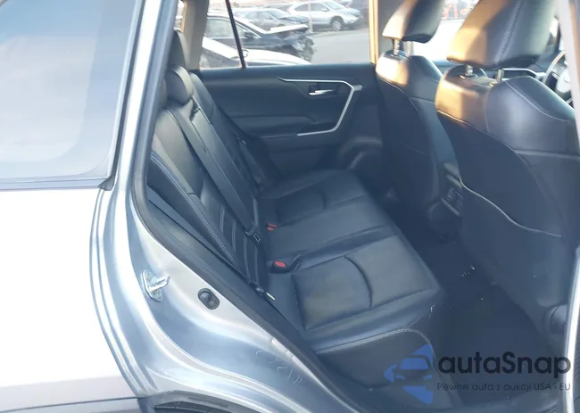 2T3A1RFV1MC180701: 43761814