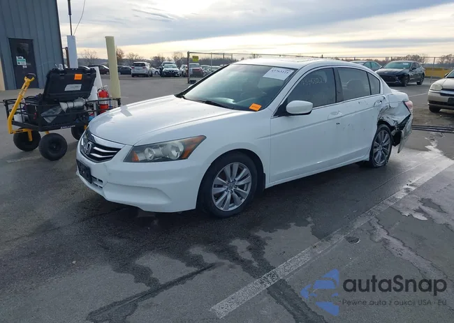 1HGCP2F79BA009058: 43763221