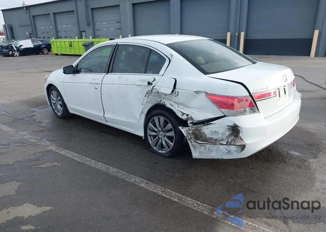 1HGCP2F79BA009058: 43763221