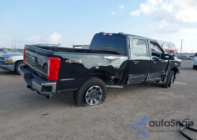 1FT7W2BA9RED46918: 43763353