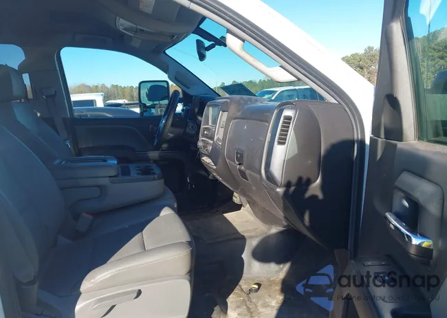 1GT21REG2GZ320765: 43763384