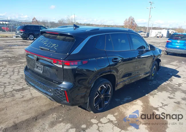 3VVLR7RM3SM055156: 43763392