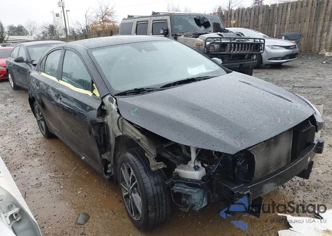 3KPF24AD9PE688854: 43762959