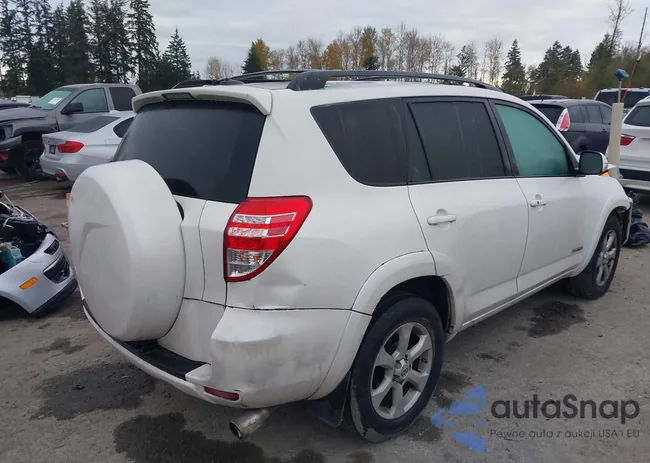 2T3YF4DV1AW027946: 43764413