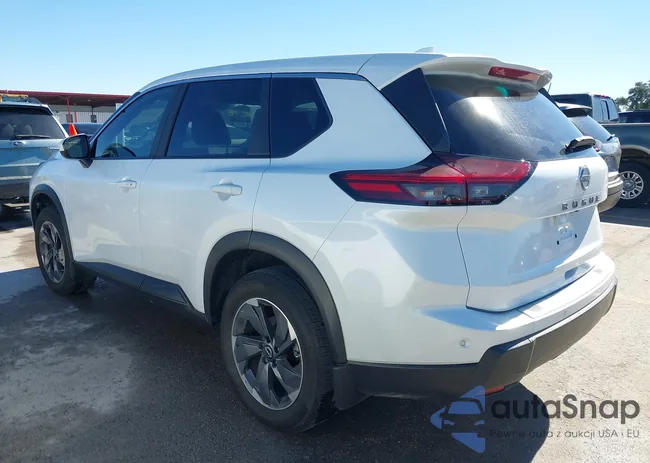 5N1BT3BA0SC805937: 43764436