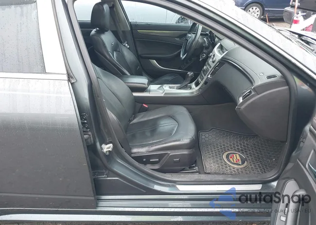 1G6DL5EV2A0117884: 43764458