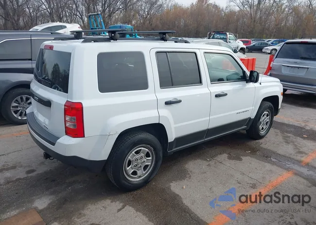 1C4NJRBB1CD651379: 43764543