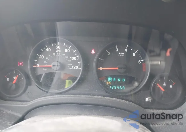 1C4NJRBB1CD651379: 43764543