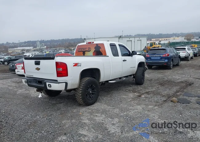 1GCEK29J49Z272941: 43765051