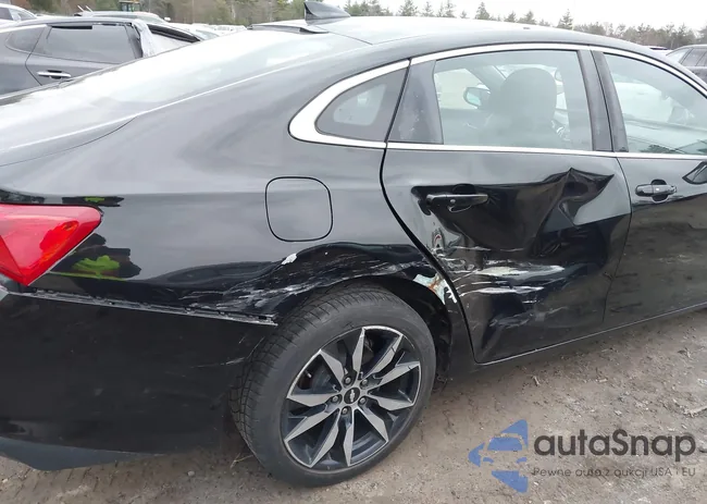 1G1ZE5ST3HF187250: 43765183