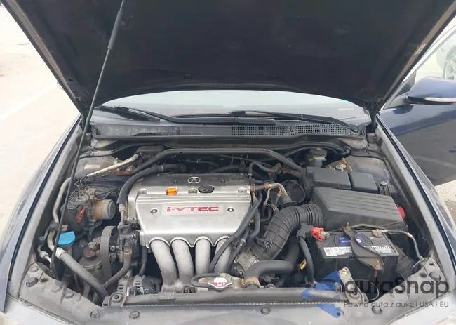 JH4CL968X7C002352: 43765541