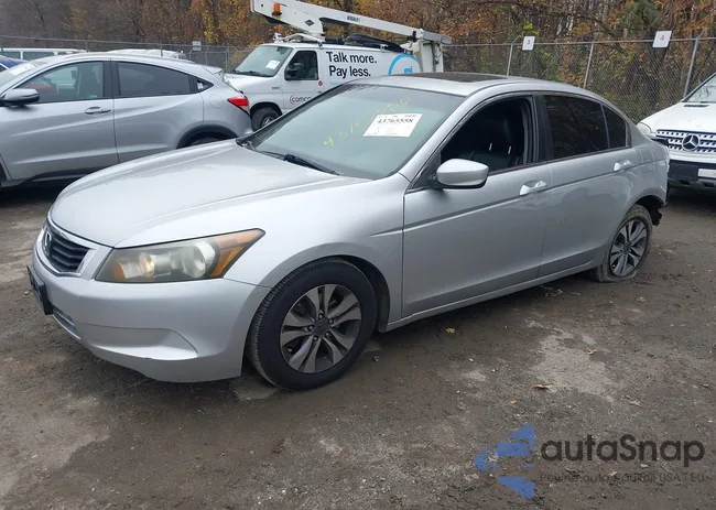 1HGCP26829A077592: 43765558