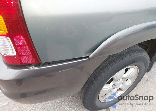 4F2YZ04114KM22798: 43764679