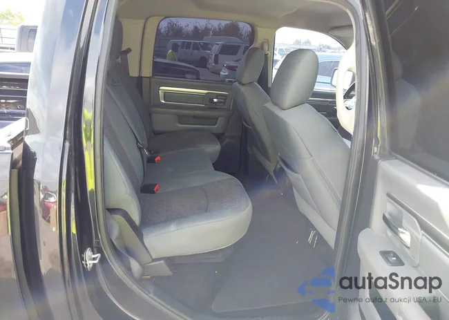 1C6RR6LT1GS238581: 43764868