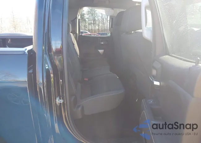 1GCVKREC3JZ296748: 43766040