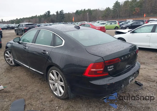 YV1A22ML2H1006803: 43766156