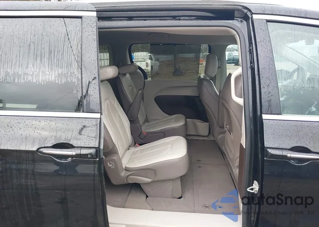 2C4RC1BG1KR653170: 43766172