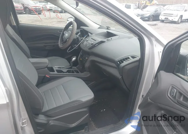 1FMCU0F70HUA45204: 43766197