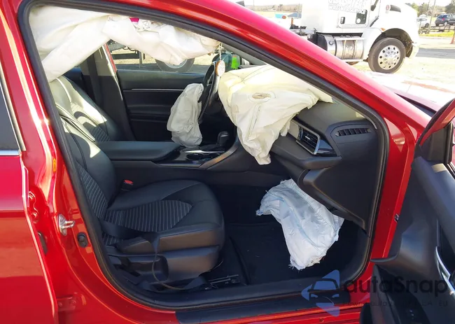 4T1G11AK6LU401420: 43766401