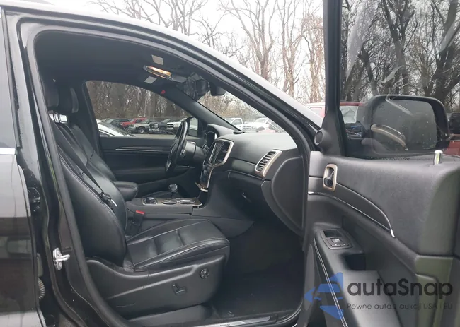 1C4RJFBM8FC790596: 43766414