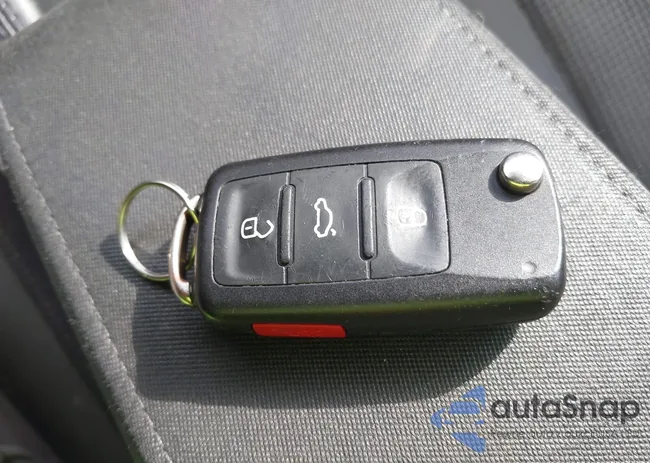 3VWF17ATXHM626508: 43766445