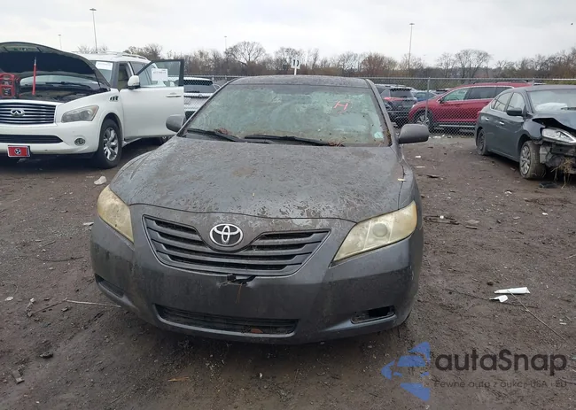 4T4BE46K28R015132: 43765618