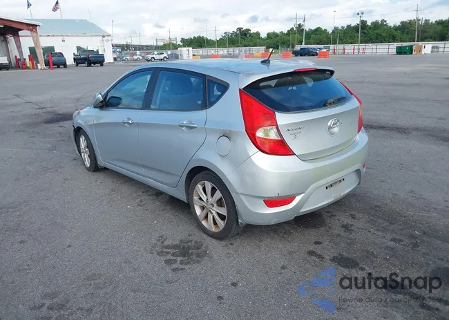 KMHCU5AE9CU023679: 43765714