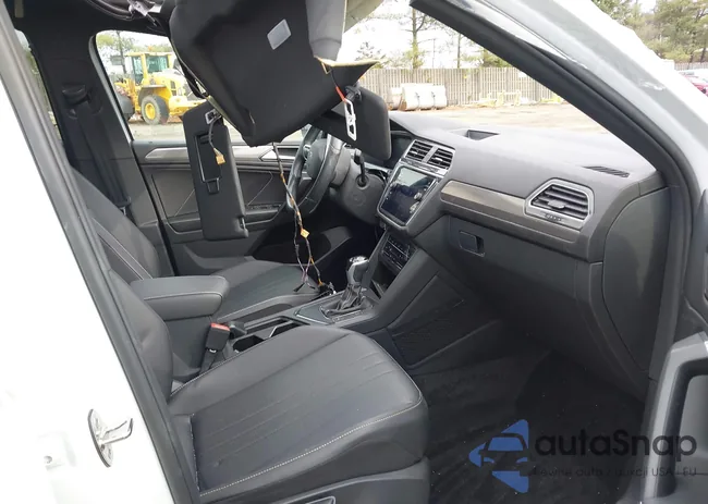 3VVCB7AX9PM024608: 43765733