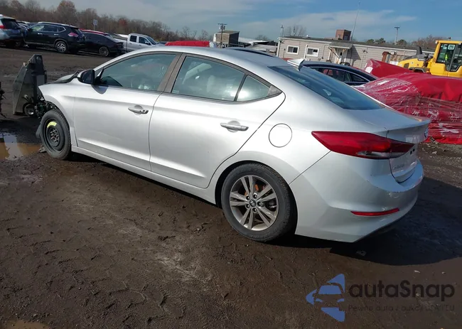 5NPD84LF3JH271351: 43767197