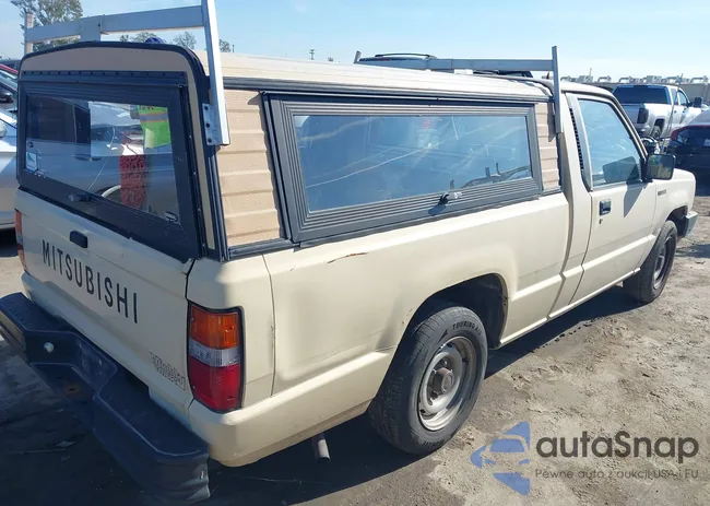 JA7FL24D8JP044862: 43767343