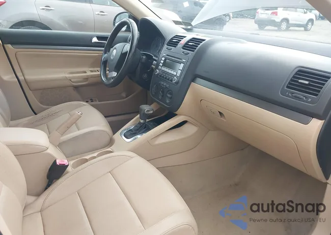 3VWRZ71K79M059091: 43767375