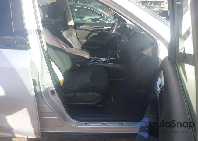 5N1DR2MM4HC640492: 43766639