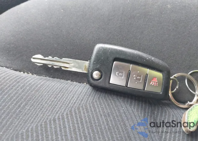 KNMAT2MT2GP700566: 43766666