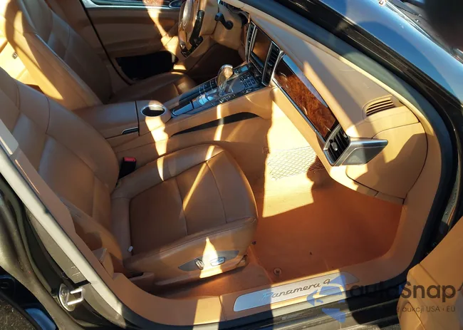 WP0AA2A70EL012597: 43766672