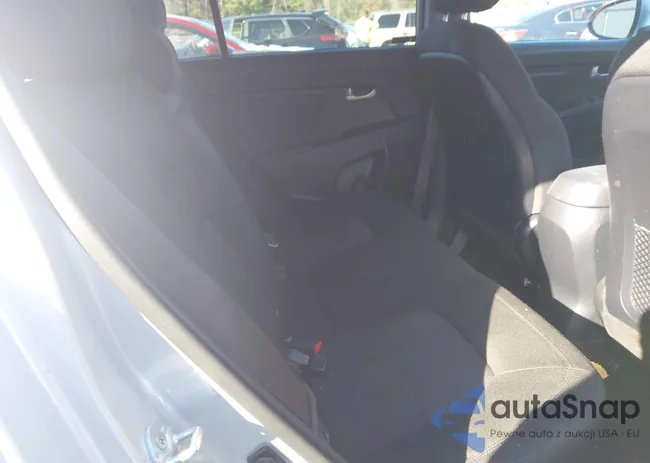 KNDPBCA28C7333049: 43766697