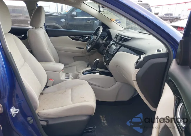 JN1BJ1CP9JW104167: 43766746